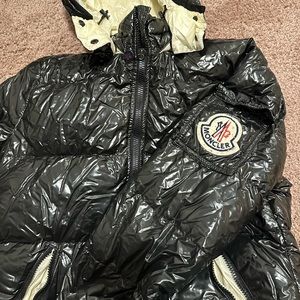 MONCLER PUFFER BLACK M/L